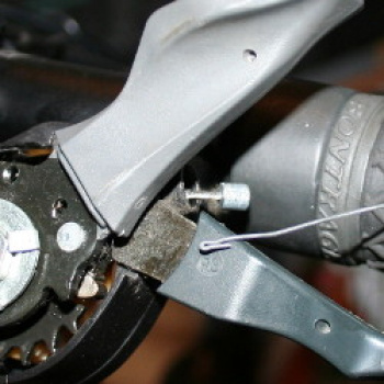 inside shimano gear shifter